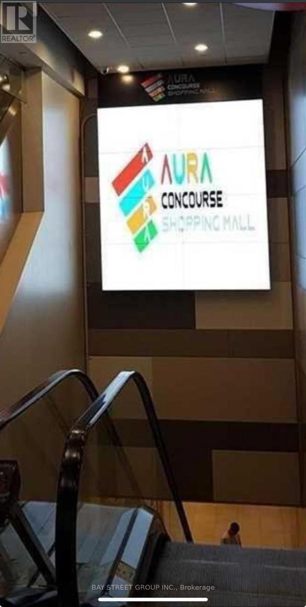 94 - 384 Yonge Street S, Toronto, Ontario  M5B 1S8 - Photo 5 - C12689492