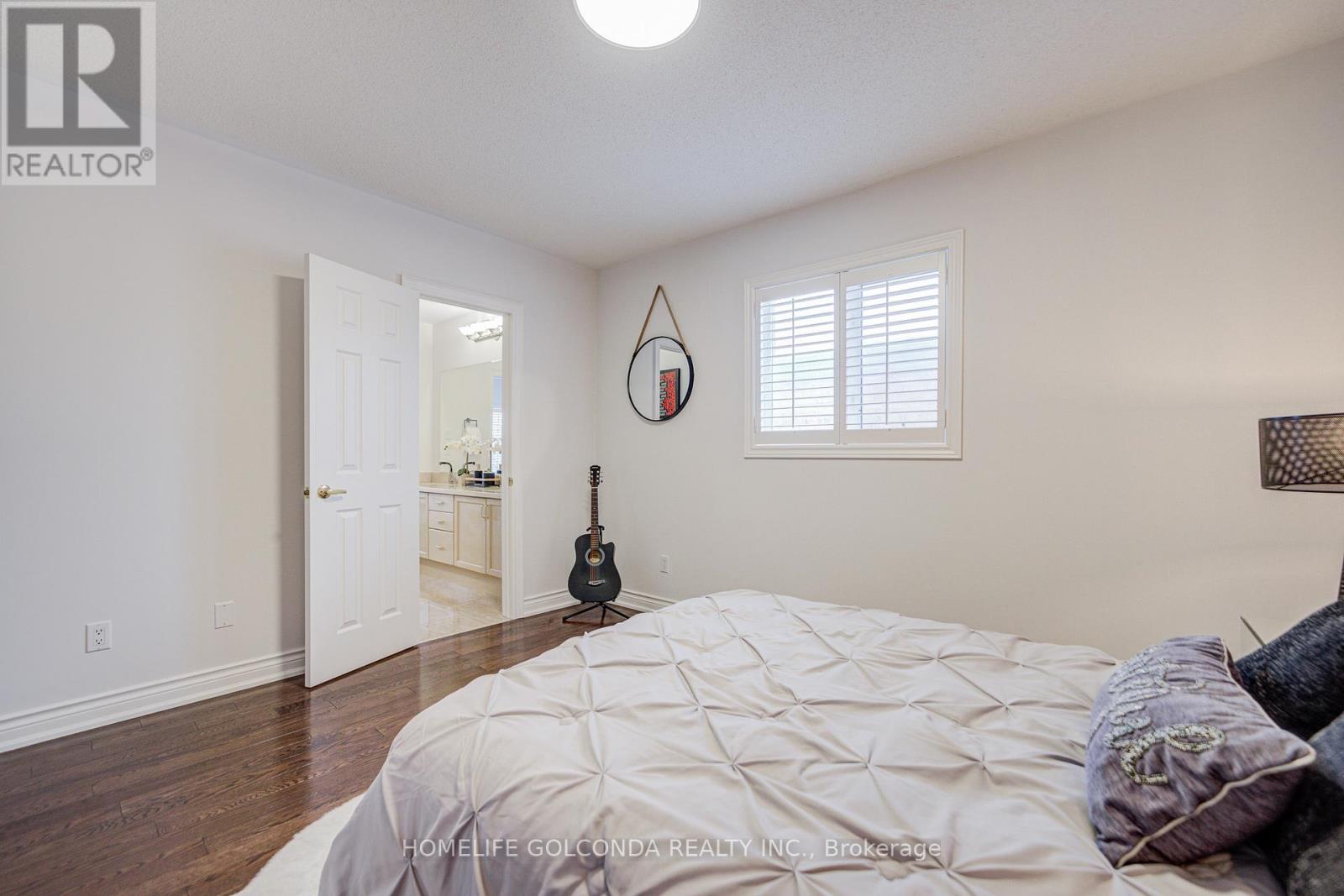 34 Odessa Crescent, Markham, Ontario  L6C 2T3 - Photo 30 - N12689458