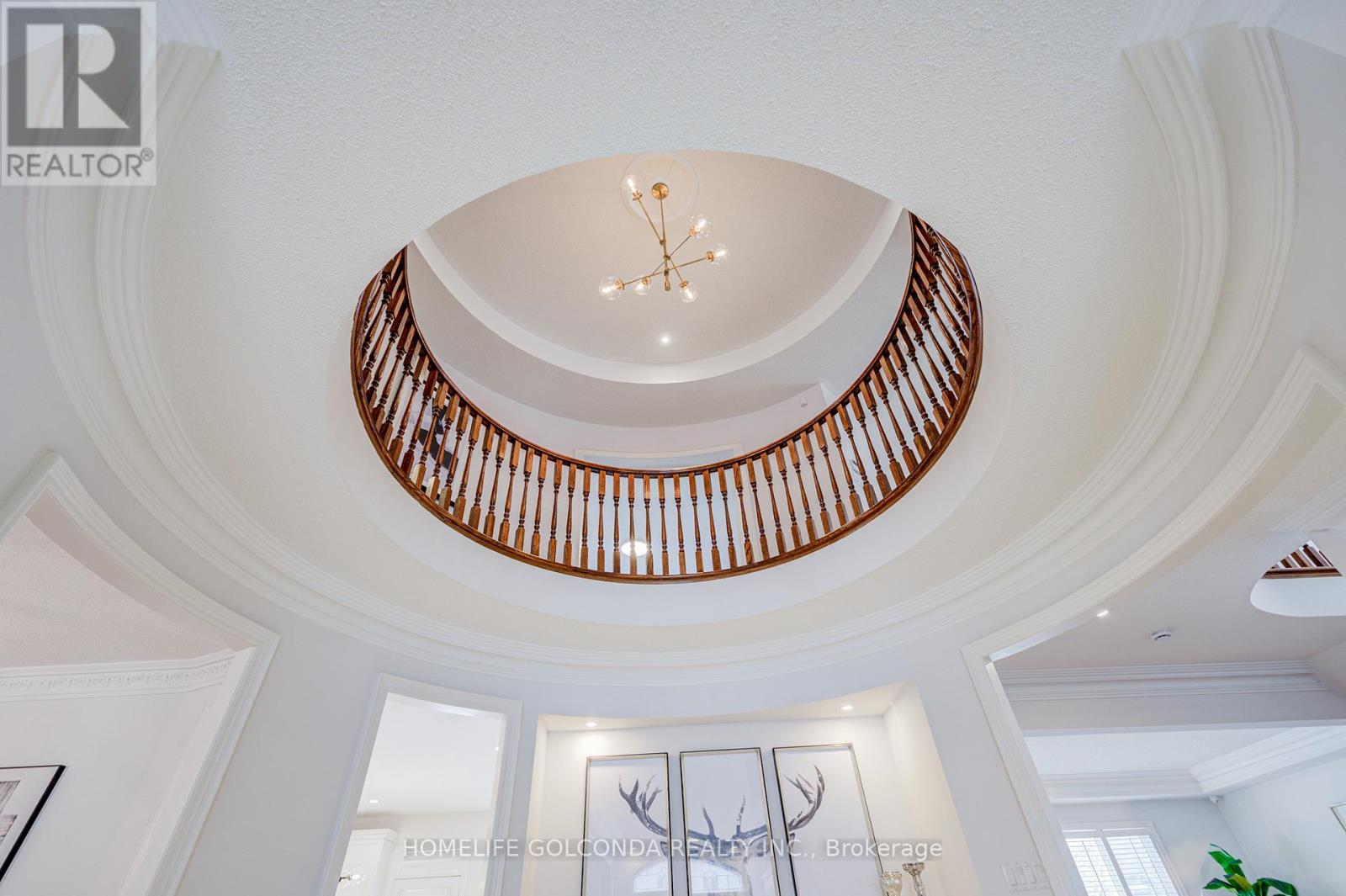 34 Odessa Crescent, Markham, Ontario  L6C 2T3 - Photo 5 - N12689458