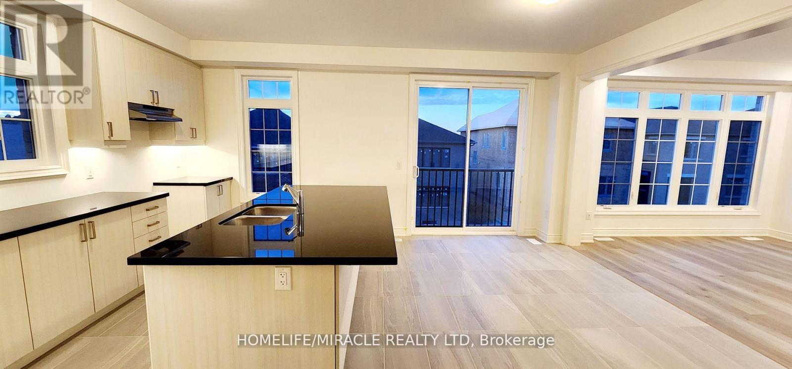 14 Wraggs Road, Bradford West Gwillimbury (Bond Head), Ontario  L3Z 4N1 - Photo 12 - N12689494