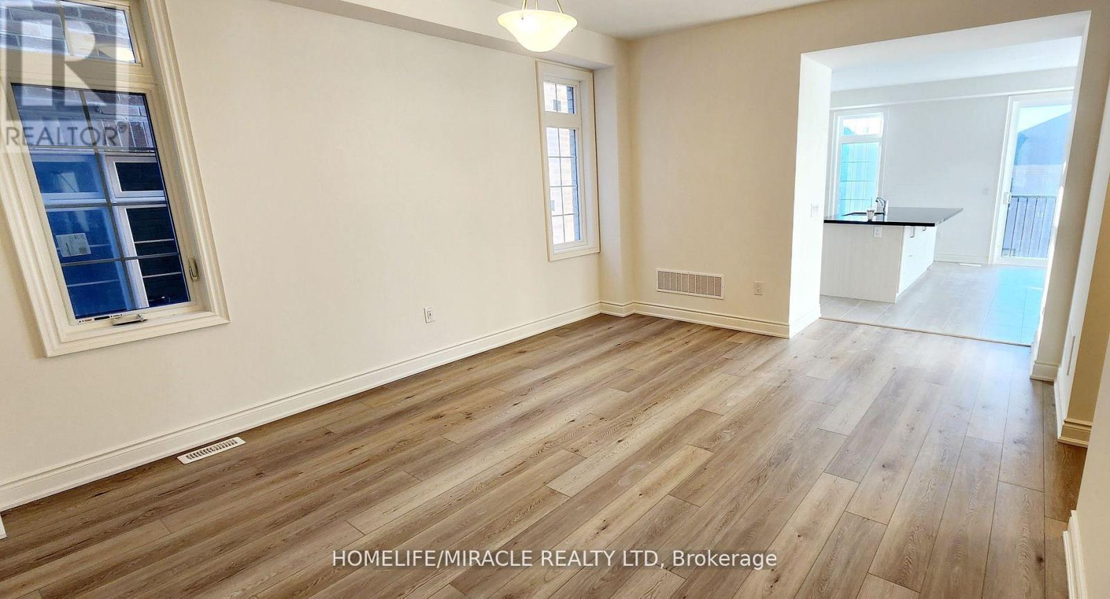 14 Wraggs Road, Bradford West Gwillimbury (Bond Head), Ontario  L3Z 4N1 - Photo 5 - N12689494