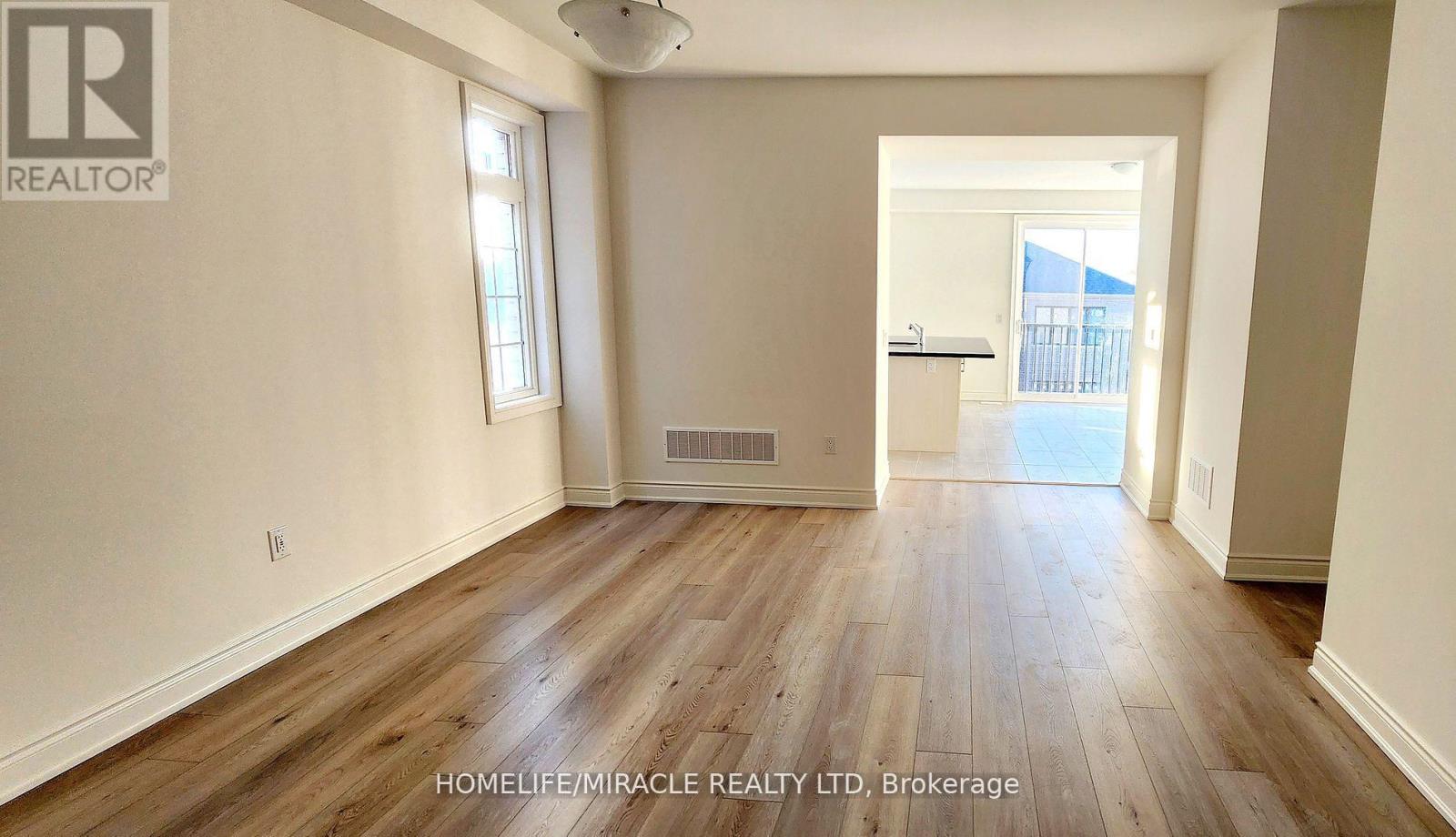 14 Wraggs Road, Bradford West Gwillimbury (Bond Head), Ontario  L3Z 4N1 - Photo 7 - N12689494