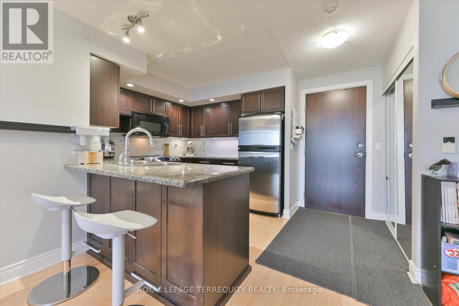 1287 - 23 Cox Boulevard, Markham, Ontario  L3R 7Z9 - Photo 6 - N12689506