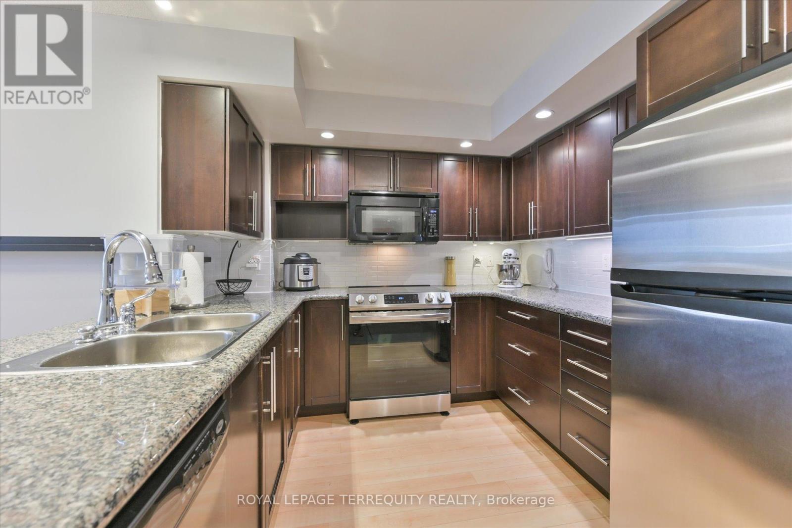 1287 - 23 Cox Boulevard, Markham, Ontario  L3R 7Z9 - Photo 7 - N12689506