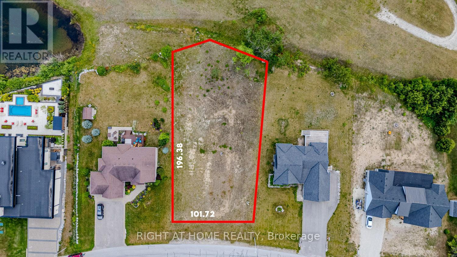 8 Deanna Drive, Wasaga Beach, Ontario  L9Z 1J5 - Photo 2 - S12689476