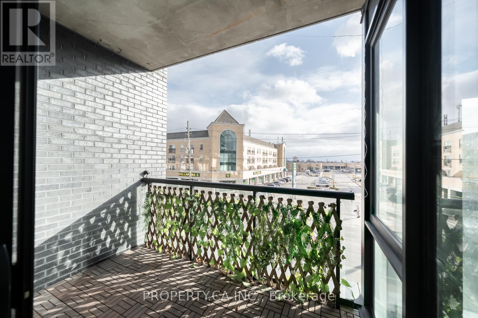 212 - 7 Smith Crescent, Toronto, Ontario  M8Z 0G3 - Photo 18 - W12689462