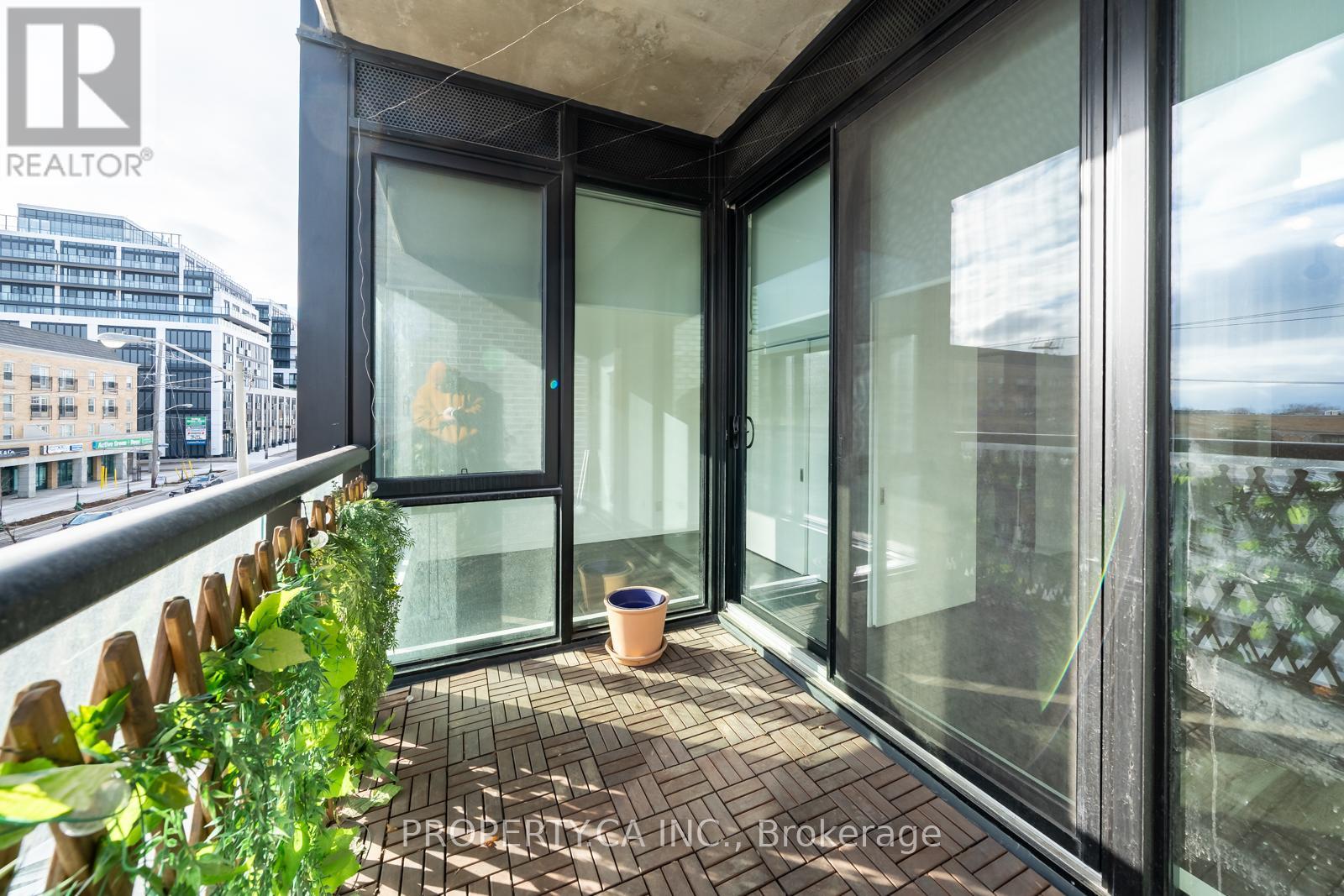 212 - 7 Smith Crescent, Toronto, Ontario  M8Z 0G3 - Photo 19 - W12689462