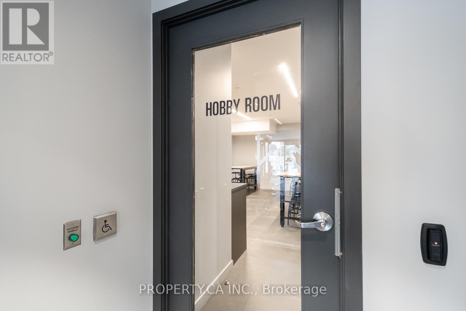 212 - 7 Smith Crescent, Toronto, Ontario  M8Z 0G3 - Photo 21 - W12689462