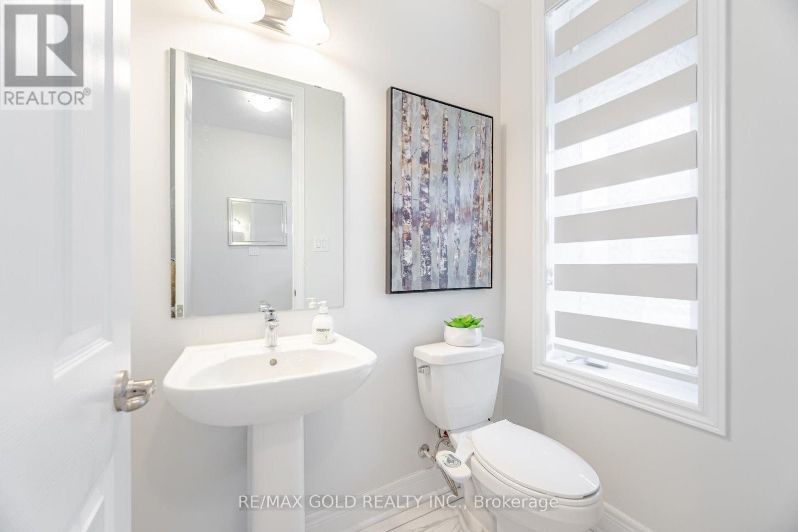 15 Duxbury Road, Brampton, Ontario  L6R 4E3 - Photo 22 - W12689486