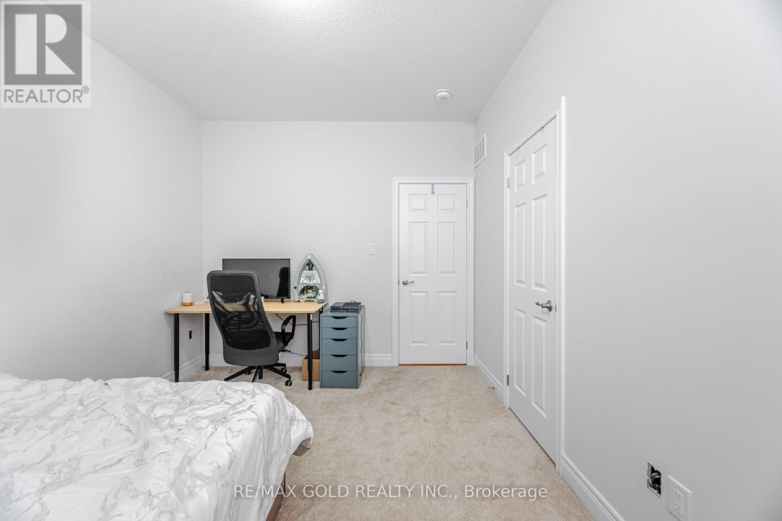 15 Duxbury Road, Brampton, Ontario  L6R 4E3 - Photo 38 - W12689486