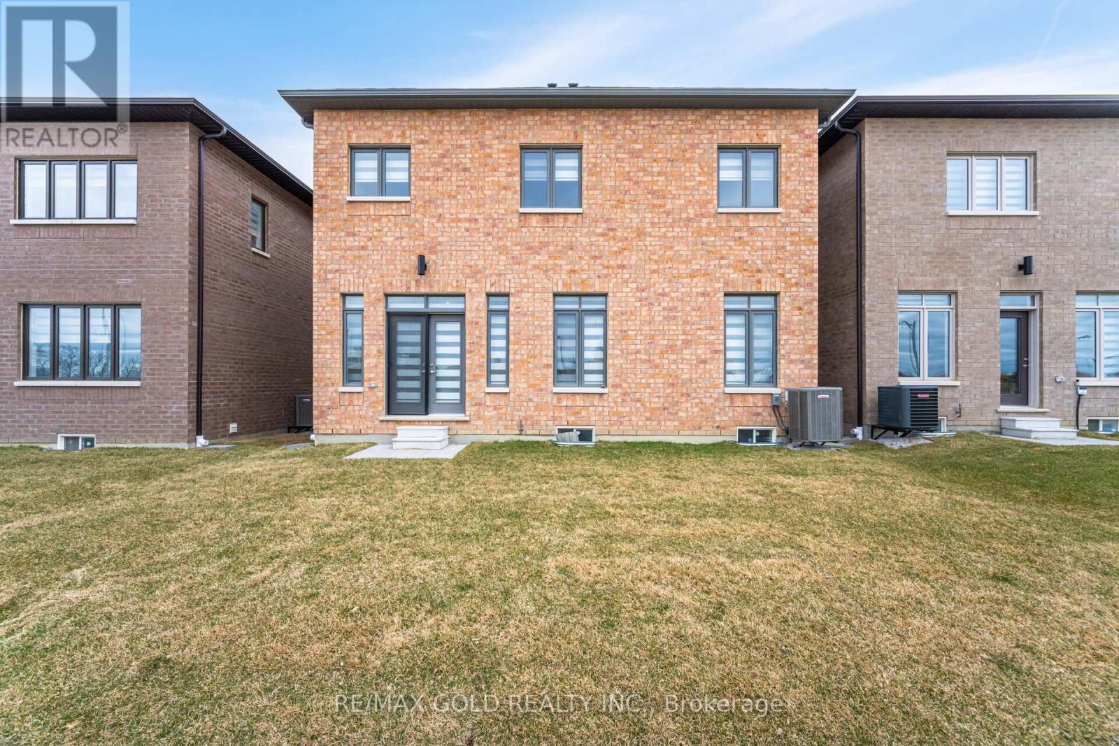 15 Duxbury Road, Brampton, Ontario  L6R 4E3 - Photo 50 - W12689486