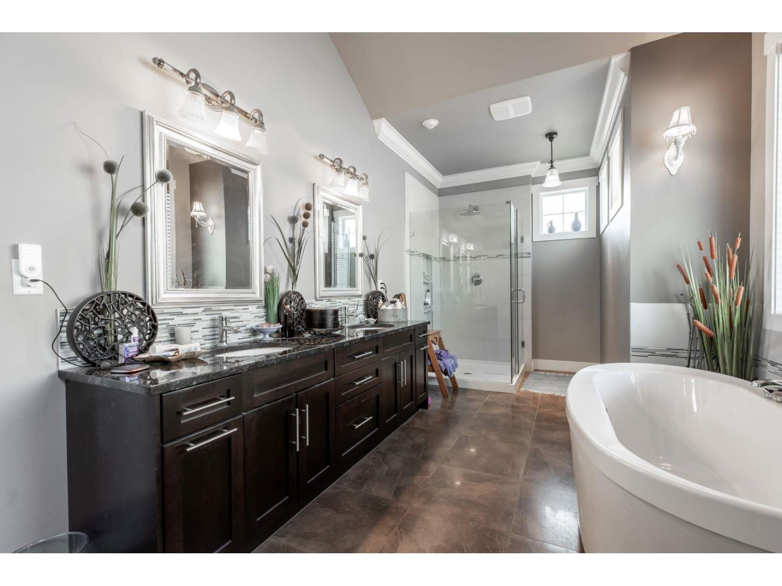 2379 Chardonnay Lane, Abbotsford, British Columbia  V4X 0A6 - Photo 38 - R3077880