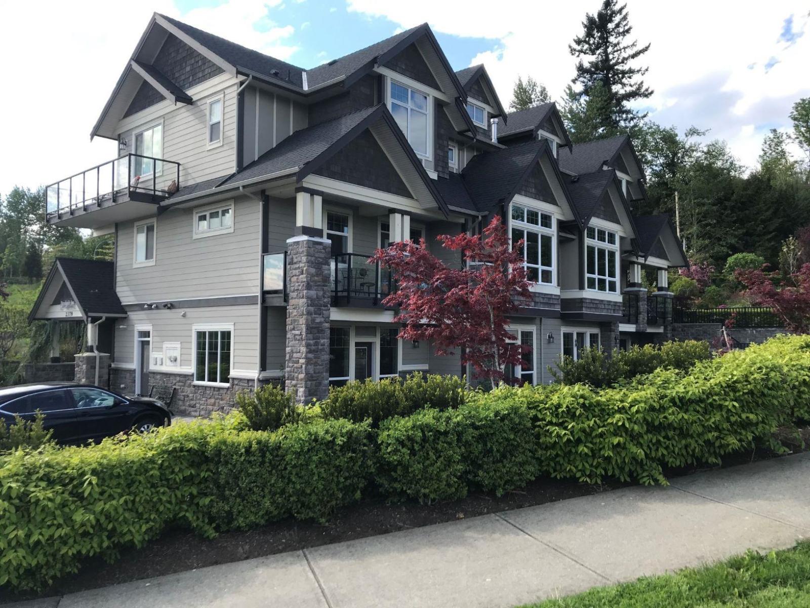 2379 Chardonnay Lane, Abbotsford, British Columbia  V4X 0A6 - Photo 2 - R3077880