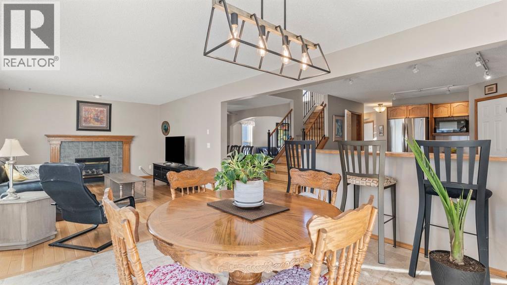 227 Rocky Ridge Close Nw, Calgary, Alberta  T3G 4X2 - Photo 17 - A2278094