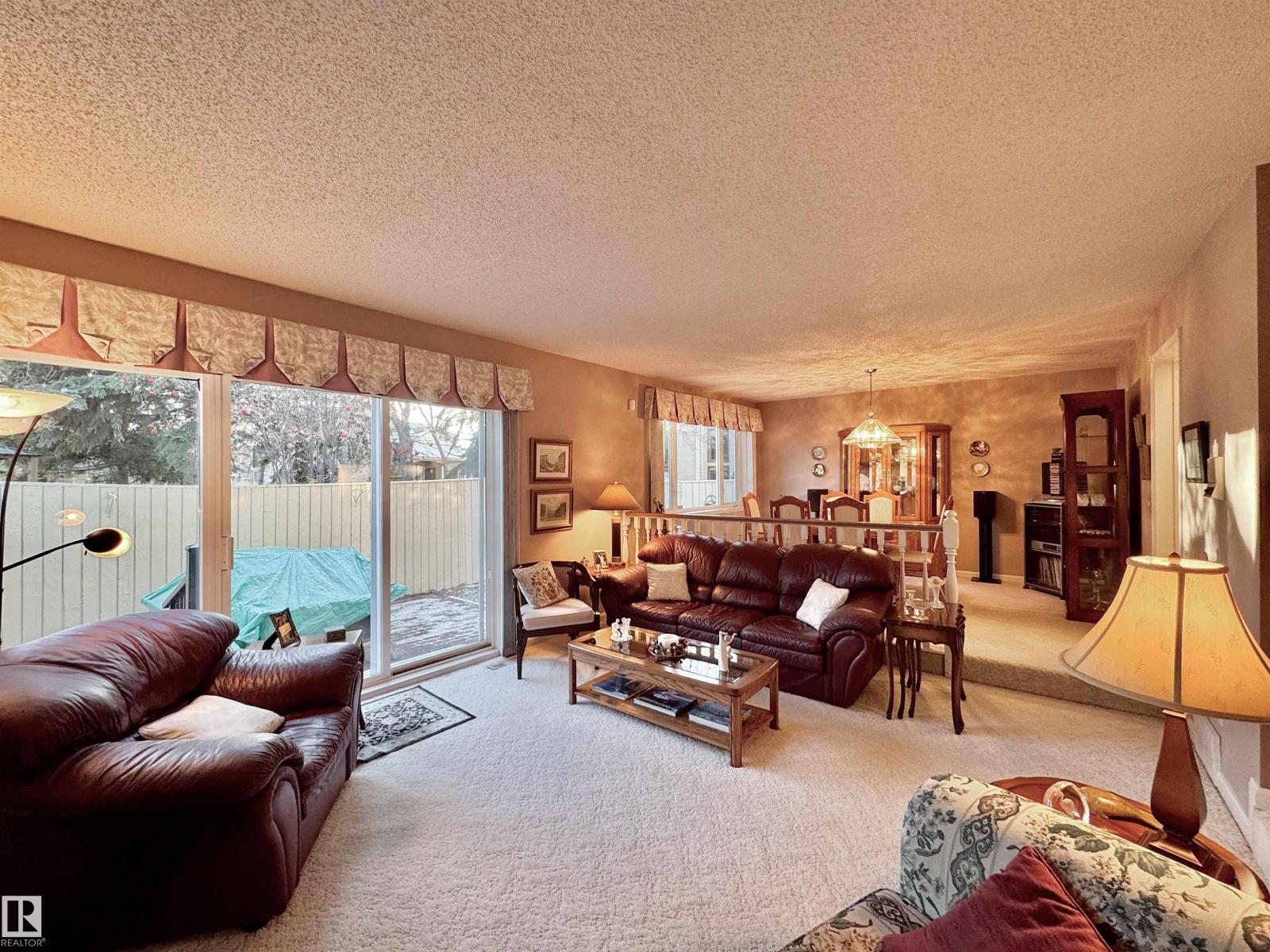 1057 109 St Nw, Edmonton, Alberta  T6J 5G2 - Photo 10 - E4469820