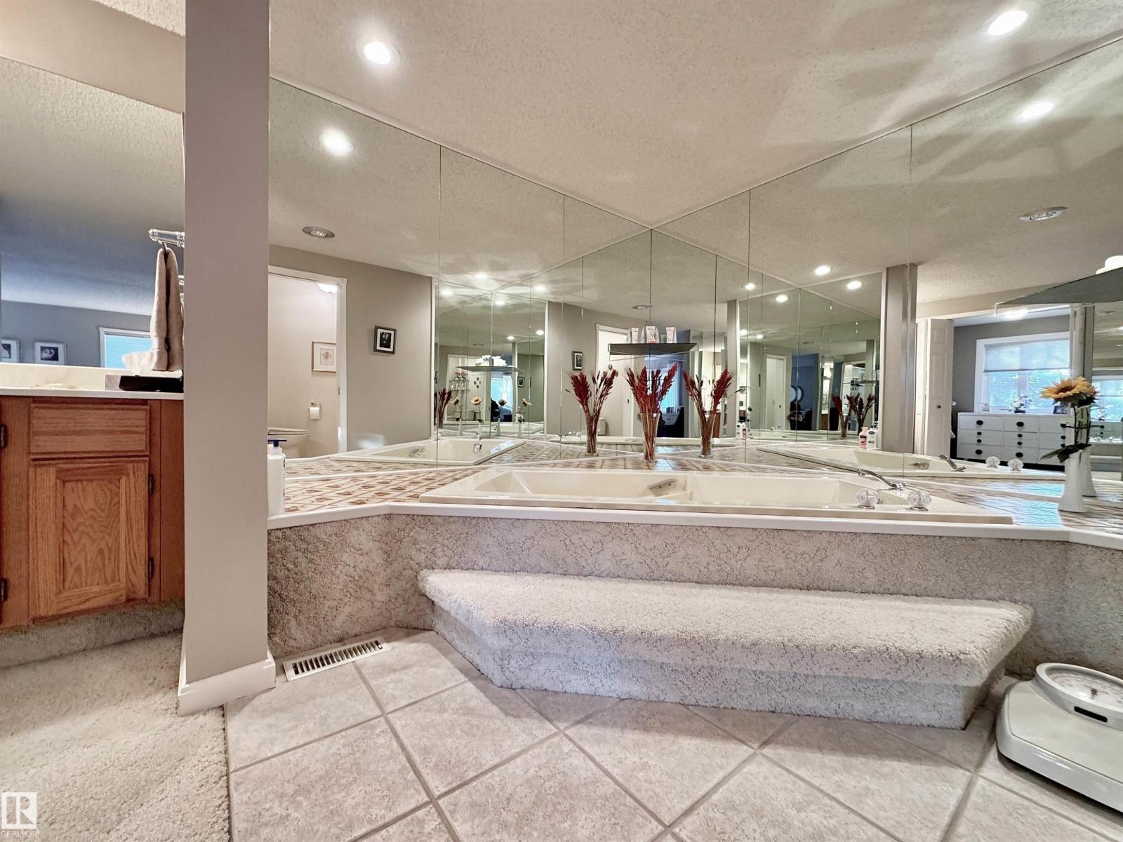 1057 109 St Nw, Edmonton, Alberta  T6J 5G2 - Photo 18 - E4469820