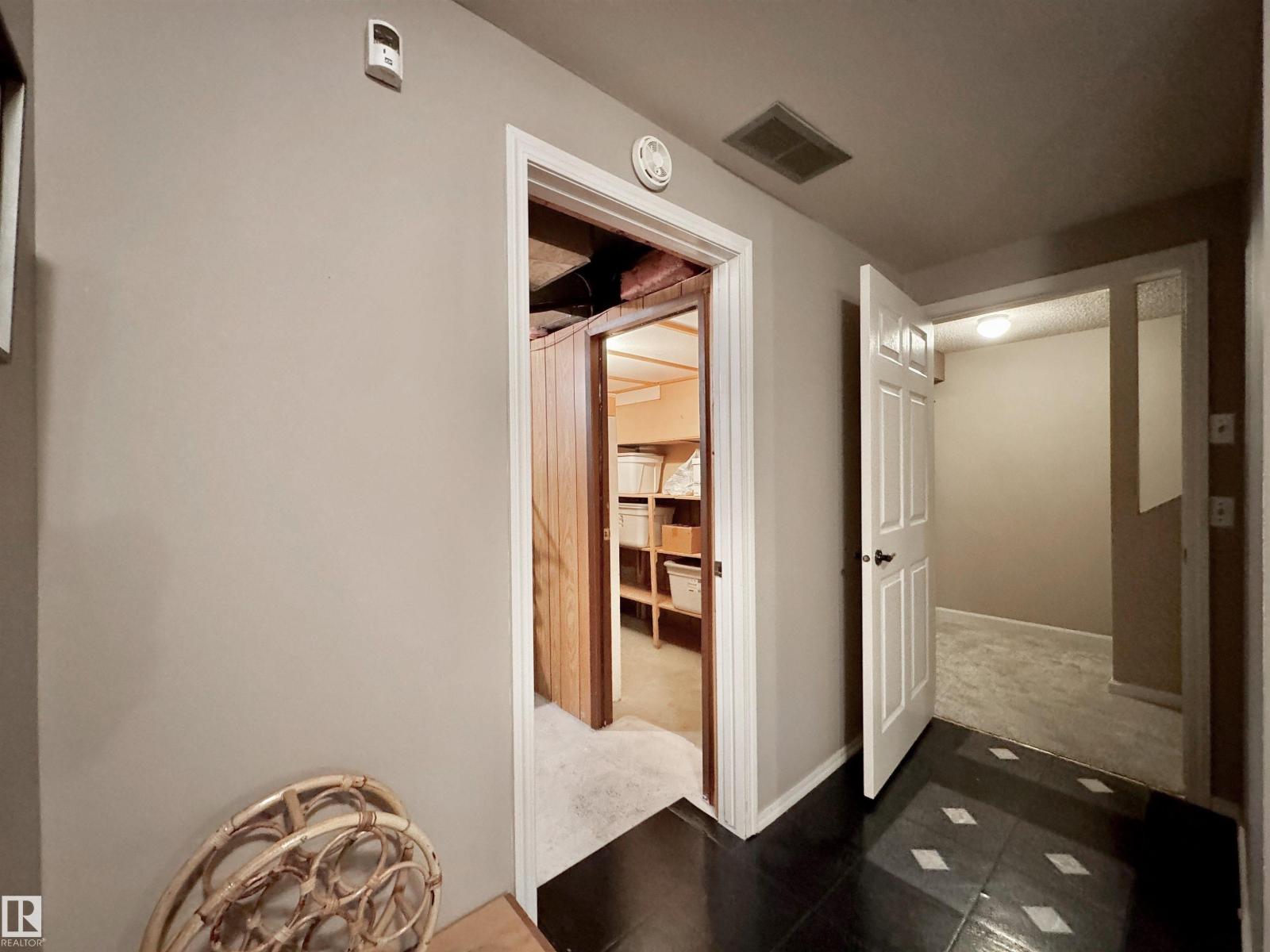 1057 109 St Nw, Edmonton, Alberta  T6J 5G2 - Photo 29 - E4469820