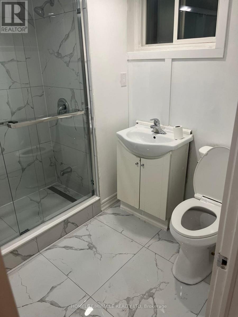 BSMT - 5672 DRUMMOND ROAD, Niagara Falls, Ontario