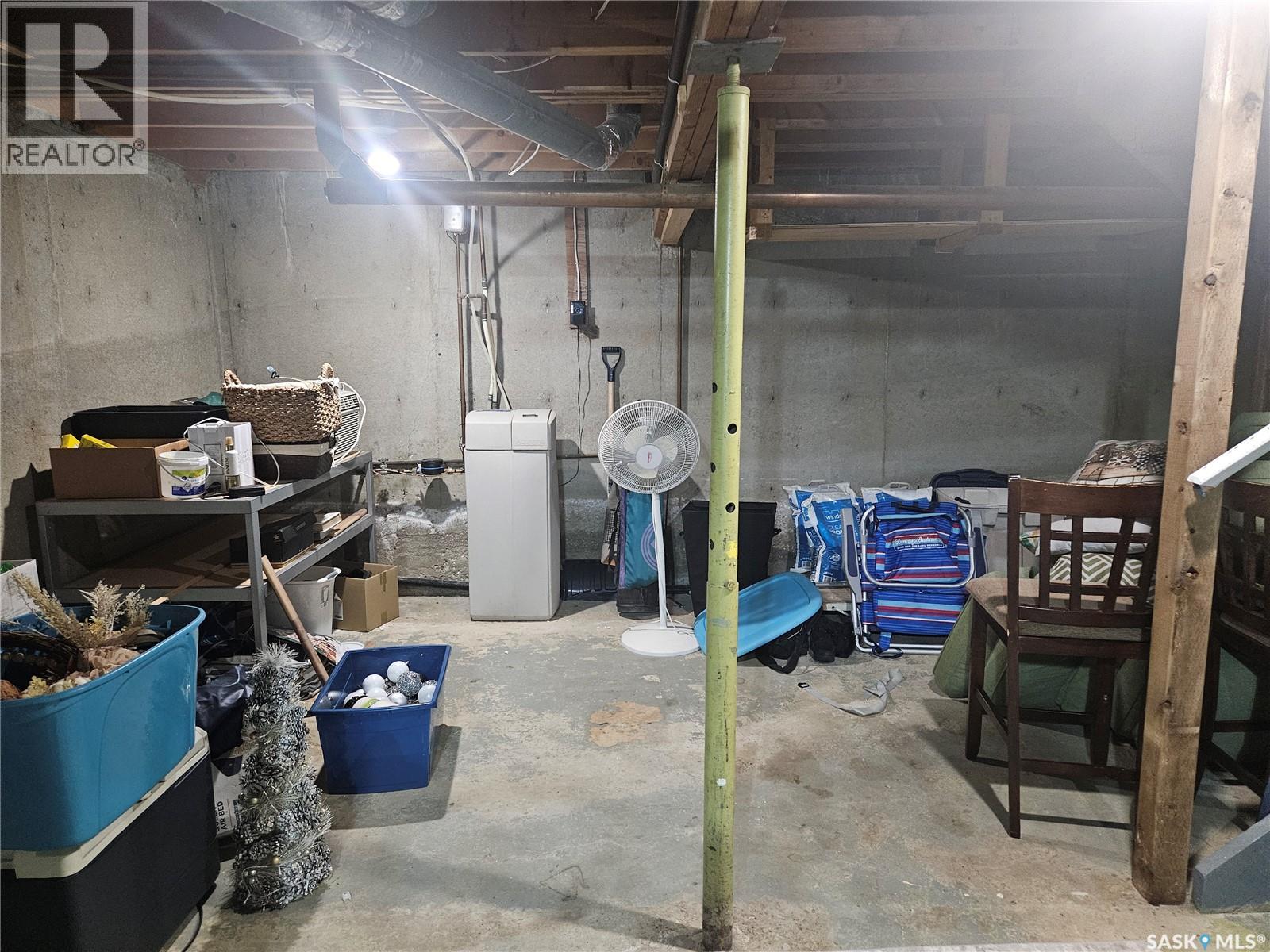 5 1292 Gordon Road, Moose Jaw, Saskatchewan  S6H 3E5 - Photo 7 - SK026695