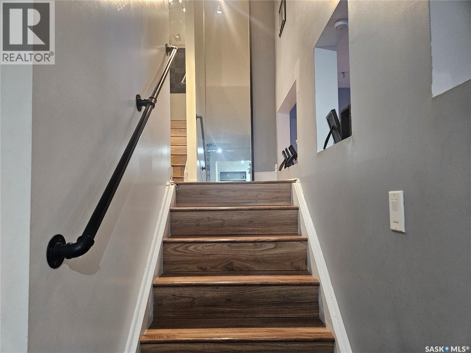 5 1292 Gordon Road, Moose Jaw, Saskatchewan  S6H 3E5 - Photo 9 - SK026695