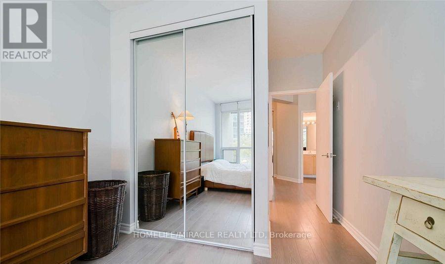 203 - 219 Fort York Boulevard, Toronto, Ontario  M5V 1B1 - Photo 18 - C12684076