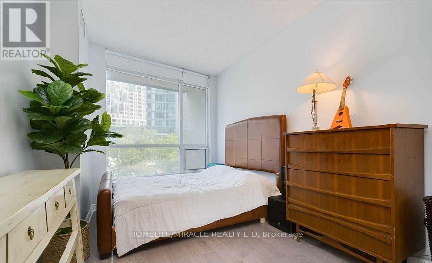 203 - 219 Fort York Boulevard, Toronto, Ontario  M5V 1B1 - Photo 17 - C12684076