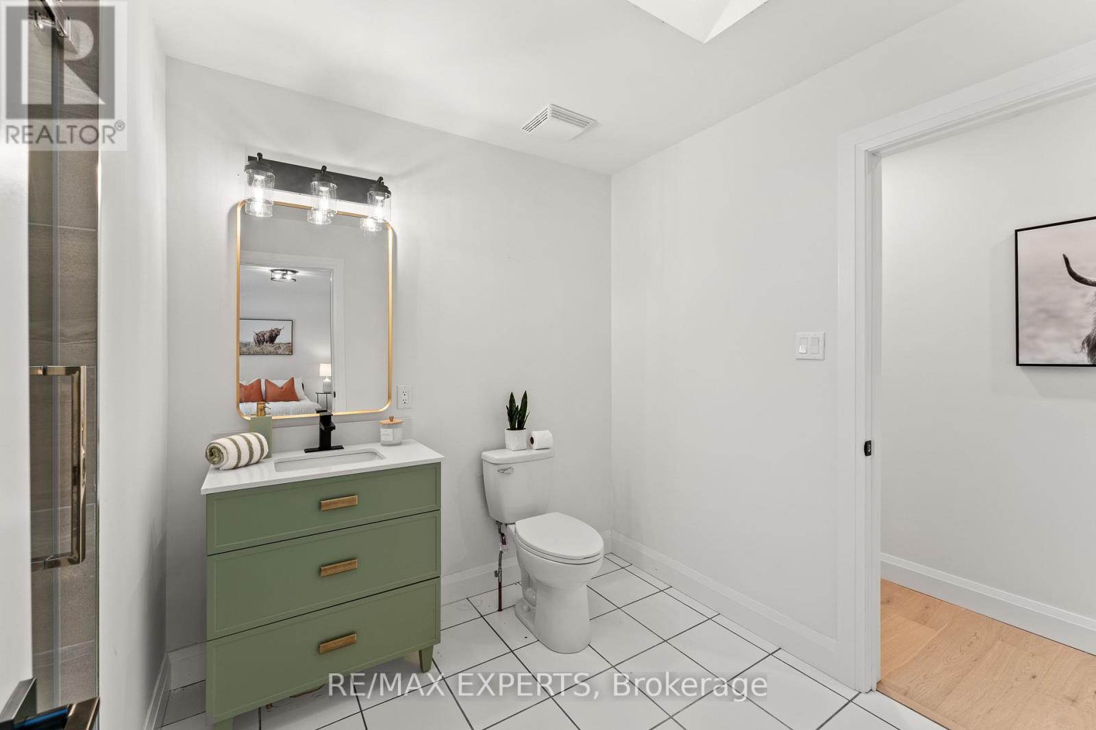 353 Walter Drive, Georgina, Ontario  L4P 3A8 - Photo 37 - N12689092