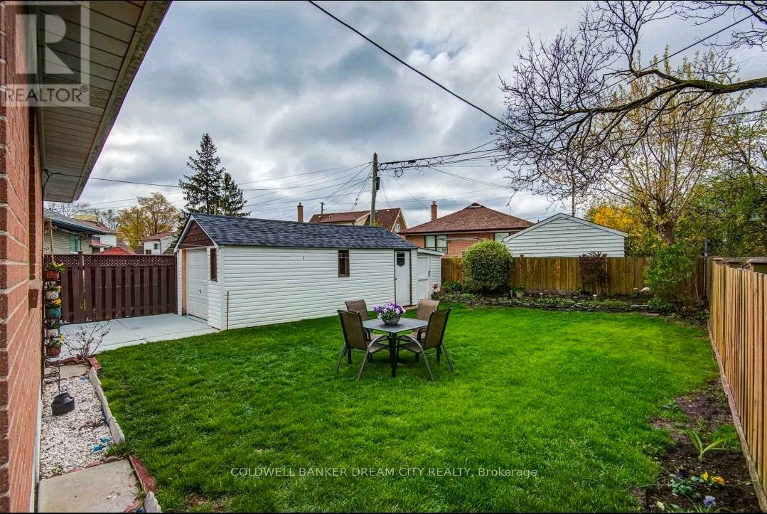 Main - 183 Elmhurst Drive, Toronto, Ontario  M9W 2L2 - Photo 14 - W12662836