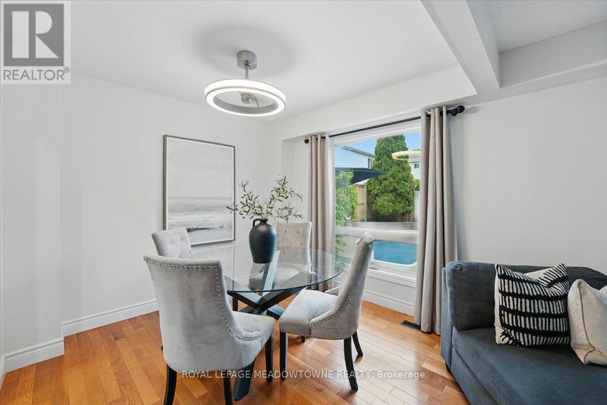 6486 Edenwood Drive, Mississauga, Ontario  L5N 3K1 - Photo 13 - W12689318