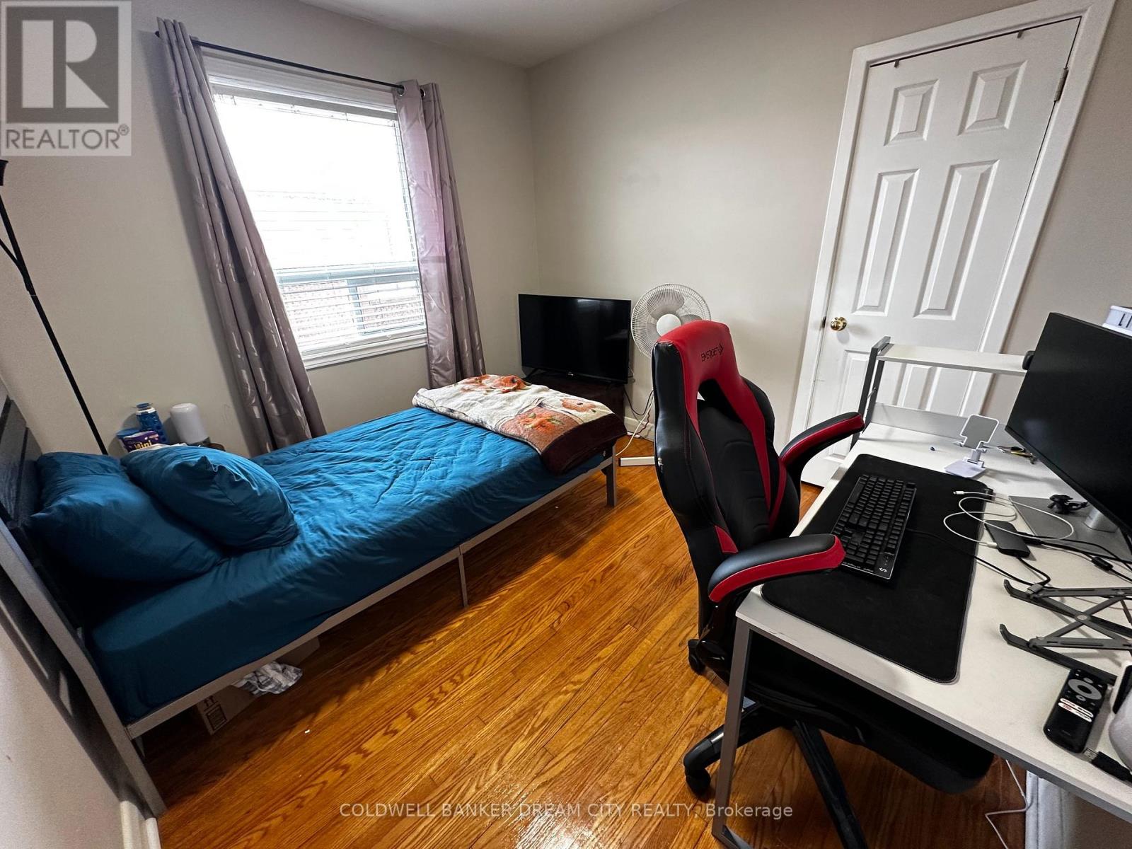 Main - 183 Elmhurst Drive, Toronto, Ontario  M9W 2L2 - Photo 11 - W12662836