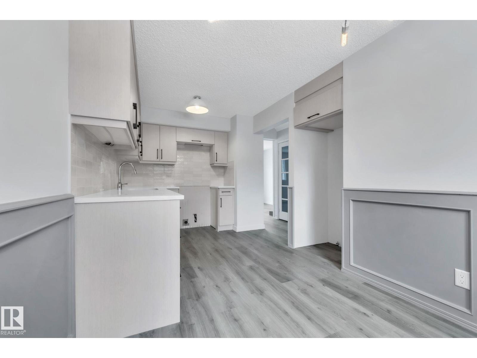 1281 Hooke Rd Nw, Edmonton, Alberta  T5A 4A5 - Photo 19 - E4469747