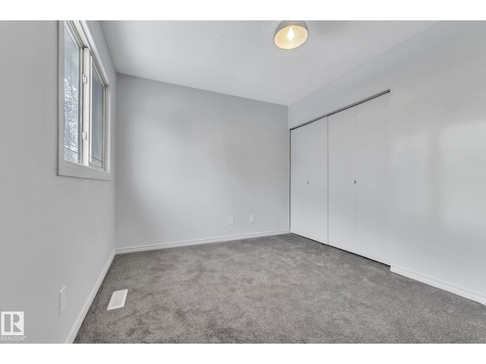 1281 Hooke Rd Nw, Edmonton, Alberta  T5A 4A5 - Photo 34 - E4469747