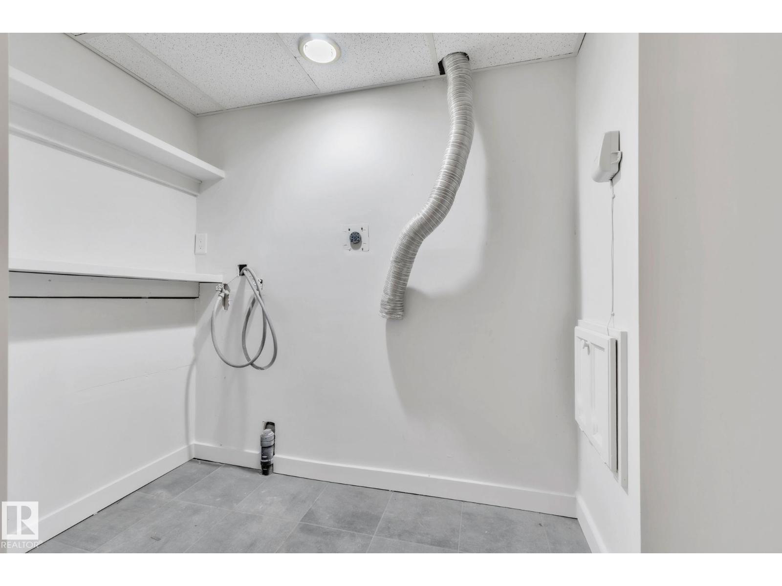 1281 Hooke Rd Nw, Edmonton, Alberta  T5A 4A5 - Photo 38 - E4469747