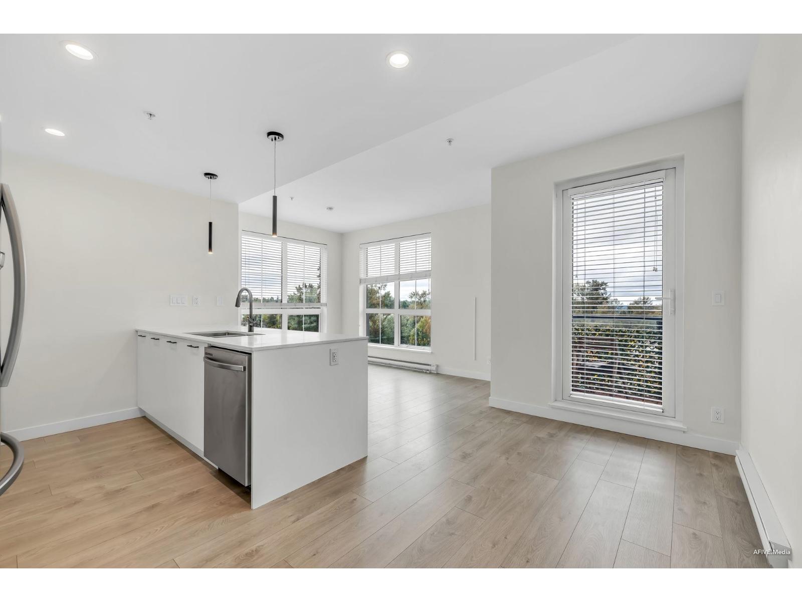 605 20019 83a Avenue, Surrey, British Columbia  V2Y 5K6 - Photo 6 - R3078673