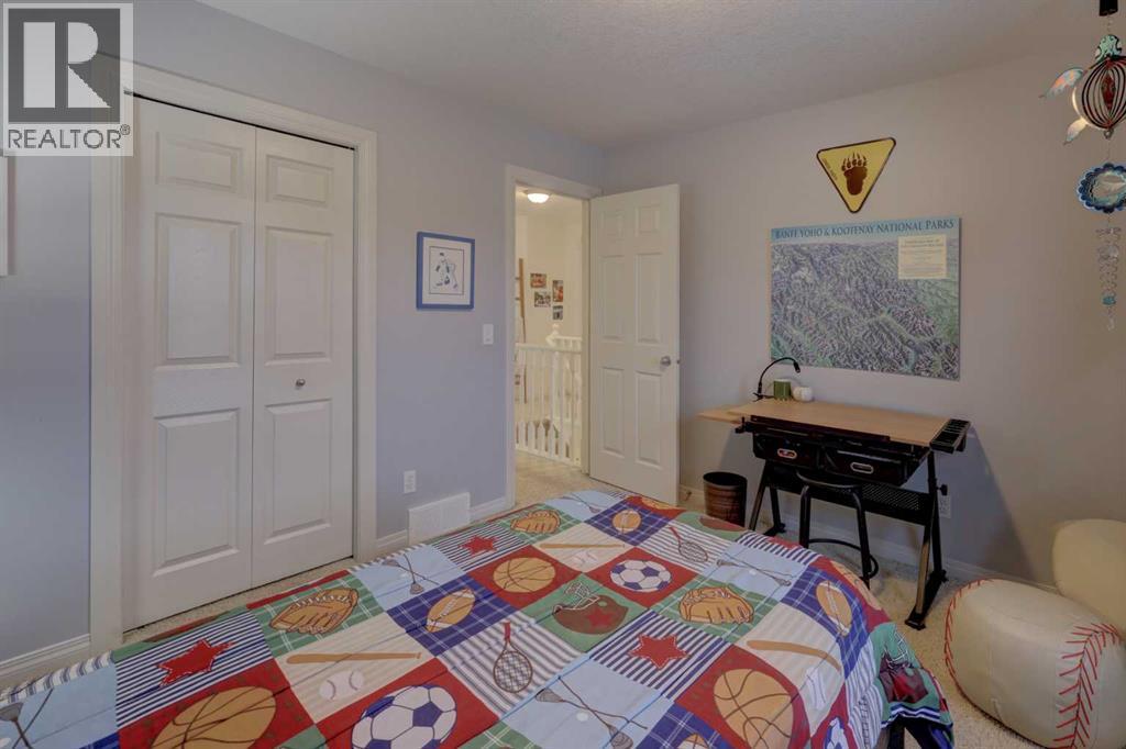 89 Cougar Ridge View Sw, Calgary, Alberta  T3H 4X3 - Photo 31 - A2276817