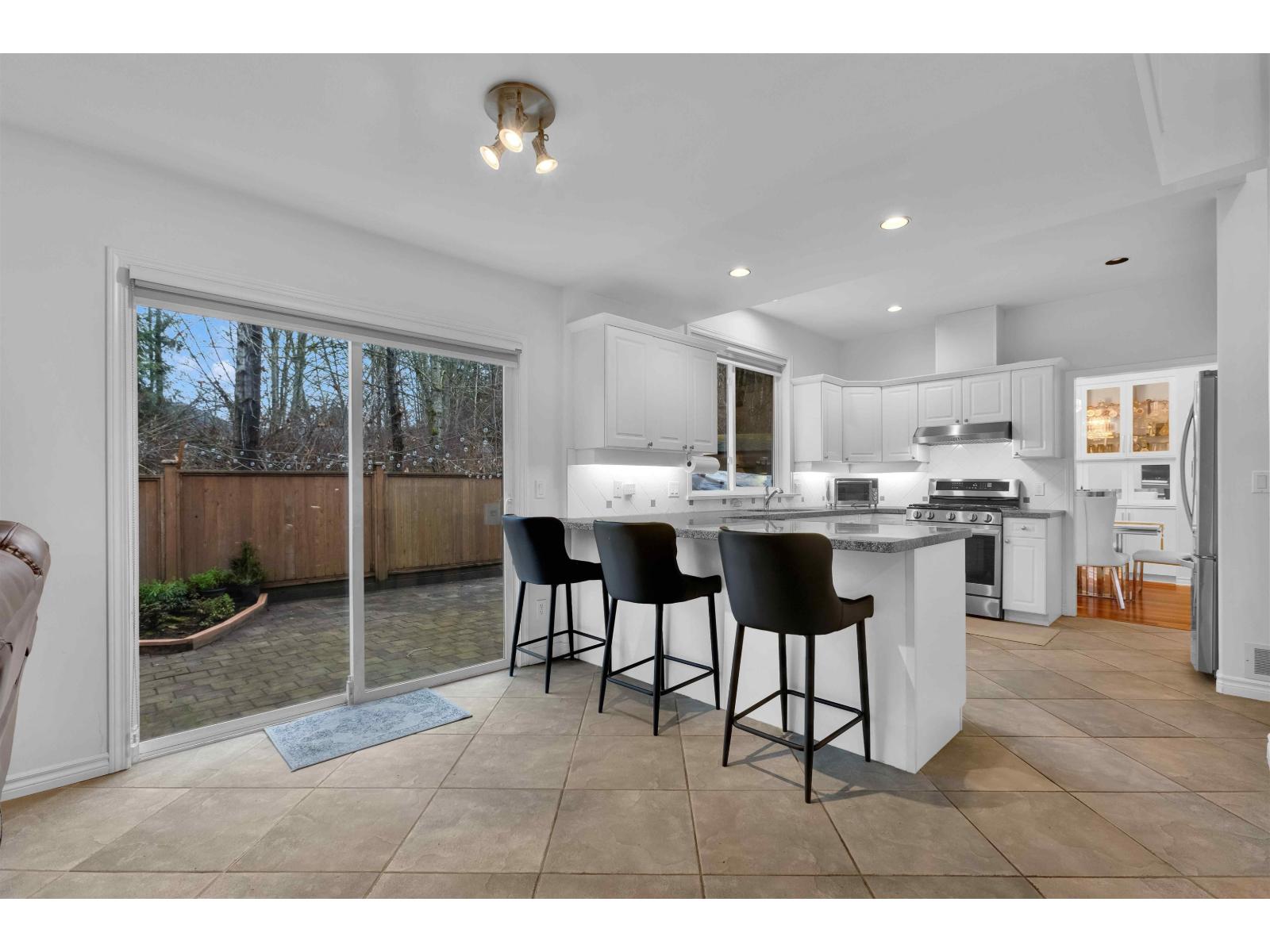 7450 147 Street, Surrey, British Columbia  V3S 8Y7 - Photo 9 - R3075174