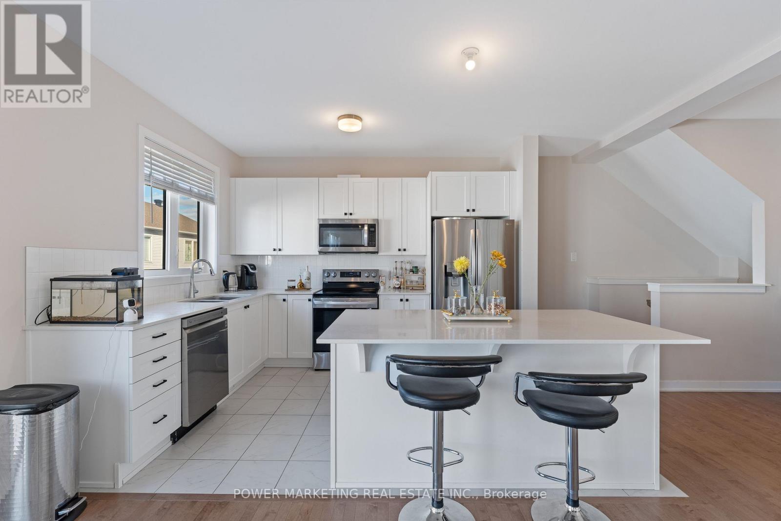 228 Appalachian Circle, Ottawa, Ontario  K2J 6X4 - Photo 8 - X12689532