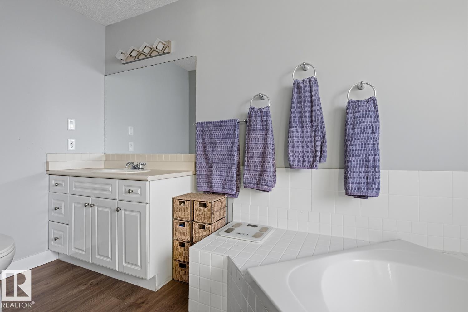 #59 843 Youville Dr W Nw, Edmonton, Alberta T6L 6X8 - Photo 31 - E4469824