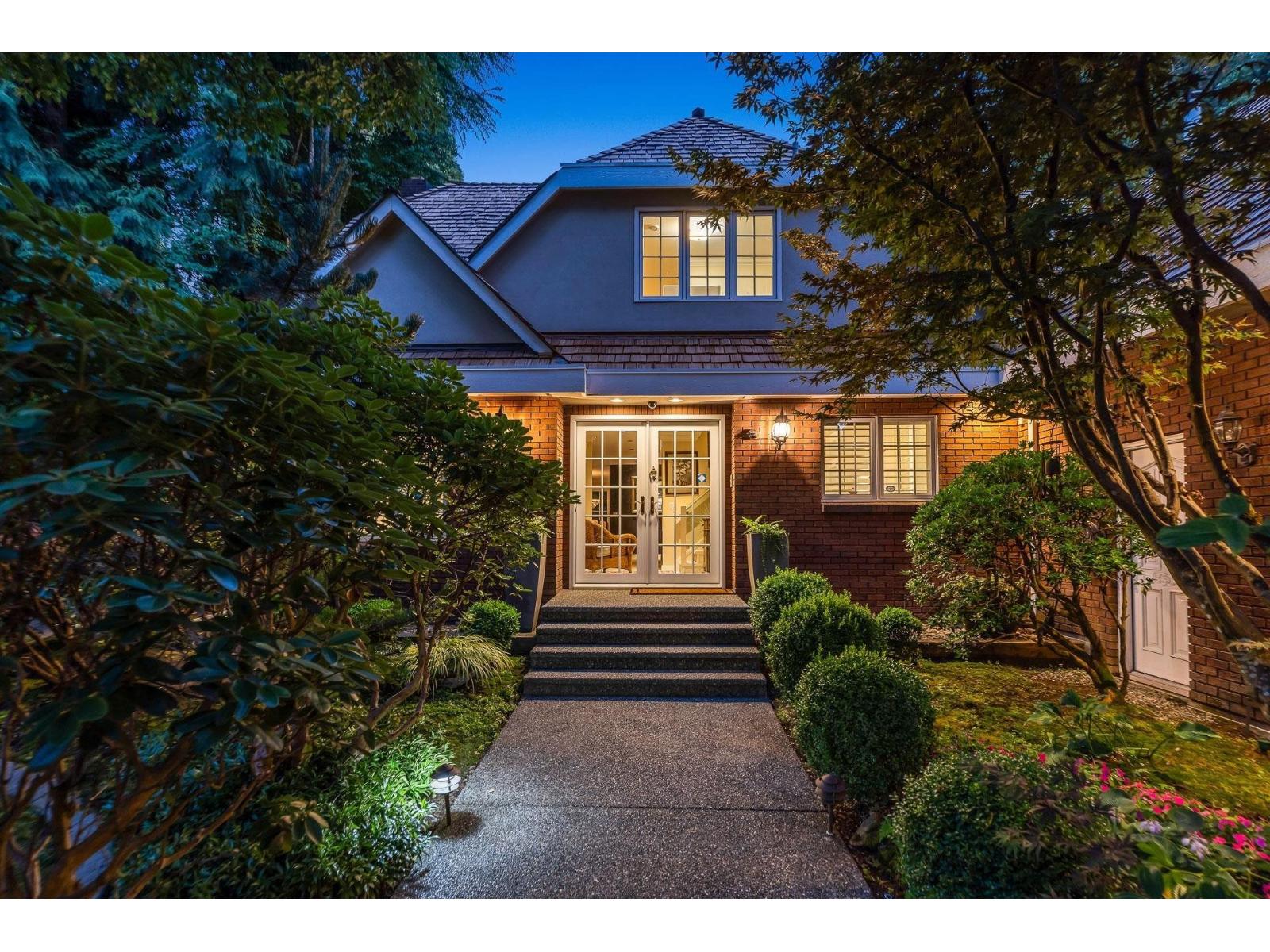 14042 28 Avenue, Surrey, British Columbia  V4P 2C8 - Photo 2 - R3064122