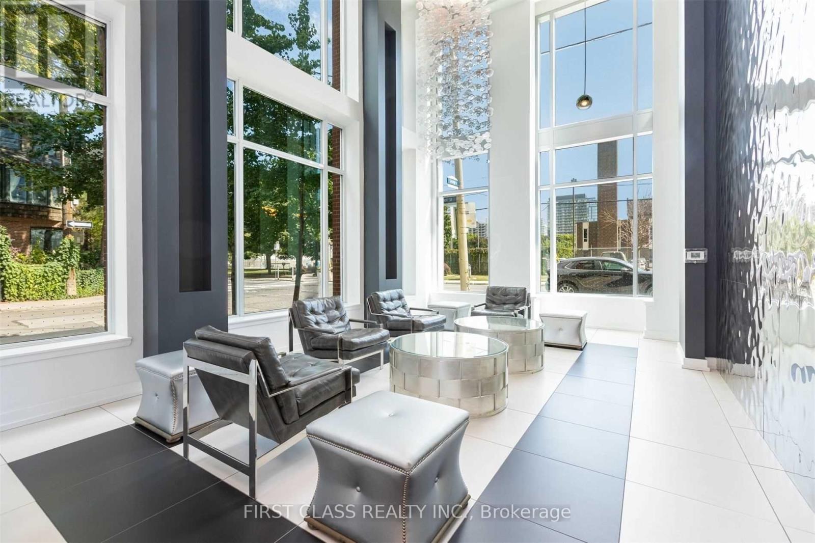 907 - 220 George Street, Toronto, Ontario  M5A 2N1 - Photo 2 - C12689556