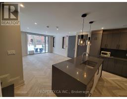 6 - 47 MADISON AVENUE, Toronto, Ontario