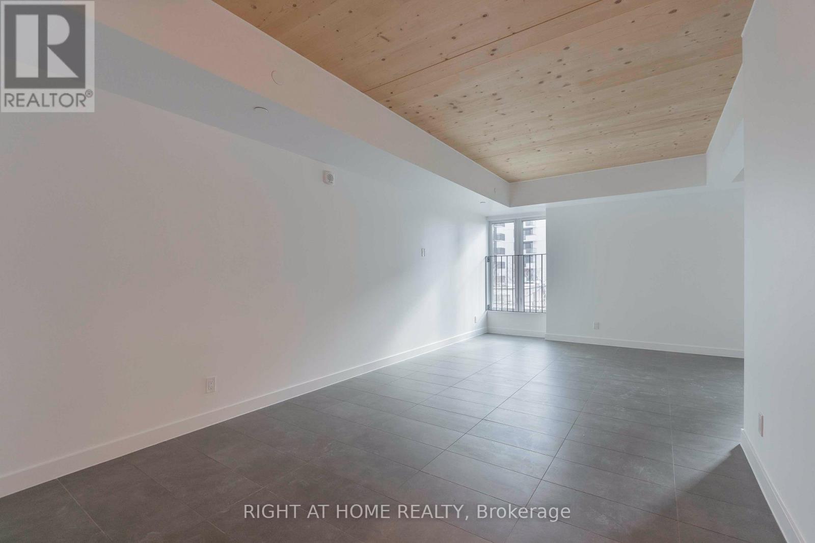 302 - 1598 Queen Street E, Toronto, Ontario  M4L 1E5 - Photo 16 - E12689538