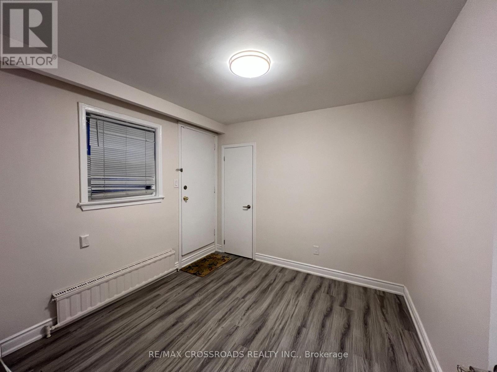 Apt 1 - 1324b Gerrard Street E, Toronto, Ontario  M4L 1Z1 - Photo 7 - E12689566
