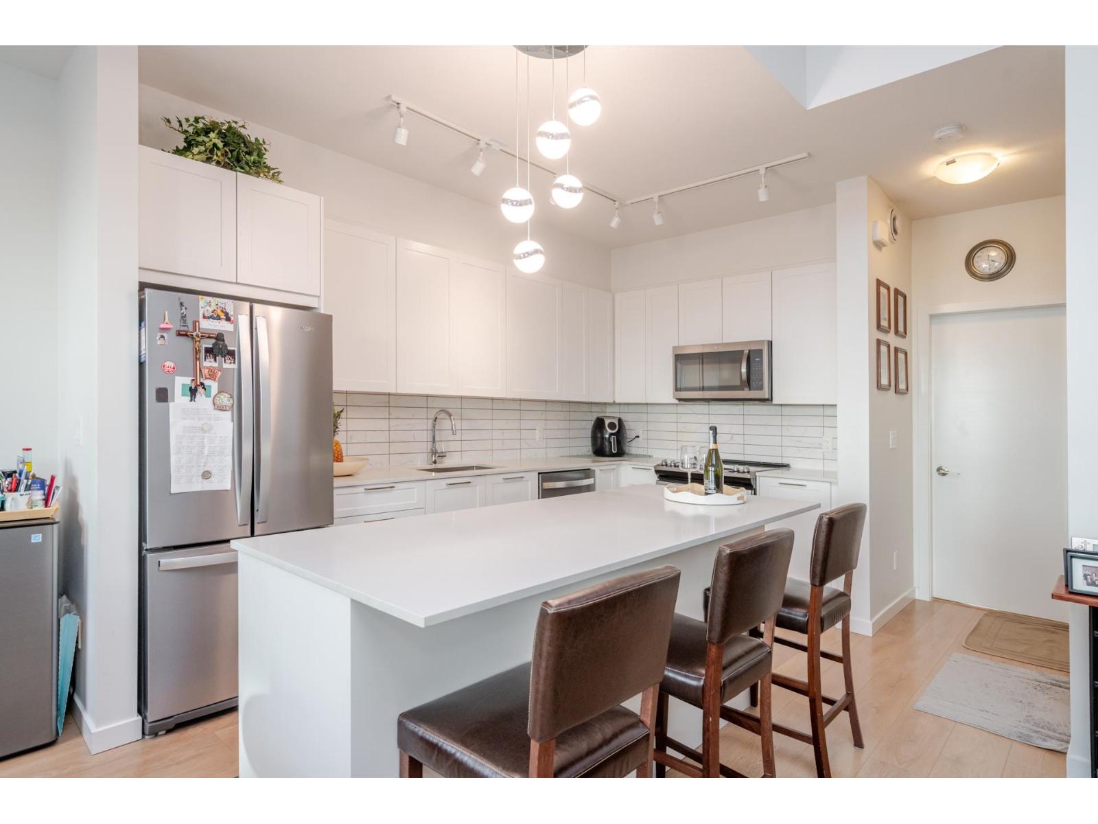 1404 18505 Laurensen Place, Surrey, British Columbia  V4N 6R8 - Photo 1 - R3075573