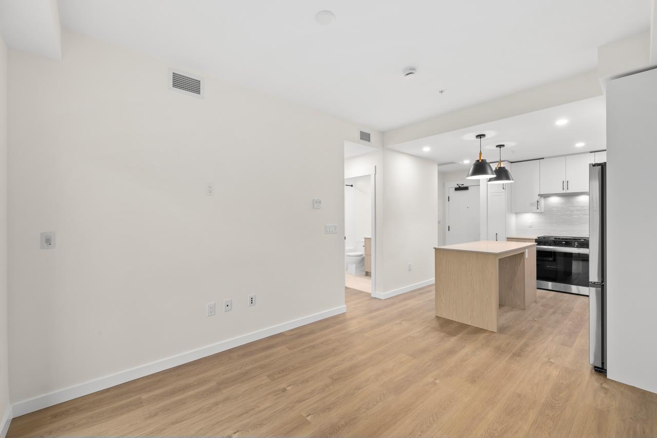 410 27215 Aldergrove Town Centre Drive, Langley, British Columbia  V4W 0E3 - Photo 10 - R3078721