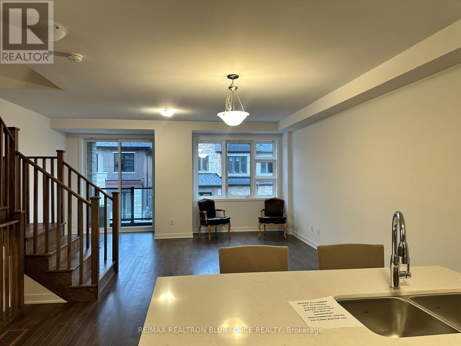 13 John Canning Way, Markham, Ontario  L3R 3X3 - Photo 6 - N12689536