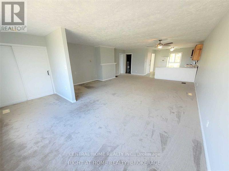 255 Bayview Avenue, Georgina, Ontario  L4P 2T4 - Photo 3 - N12689562