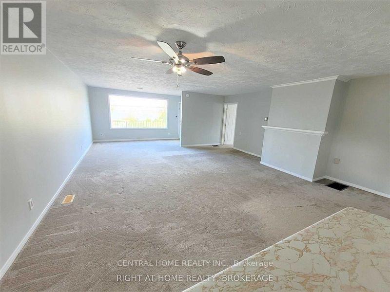 255 Bayview Avenue, Georgina, Ontario  L4P 2T4 - Photo 4 - N12689562