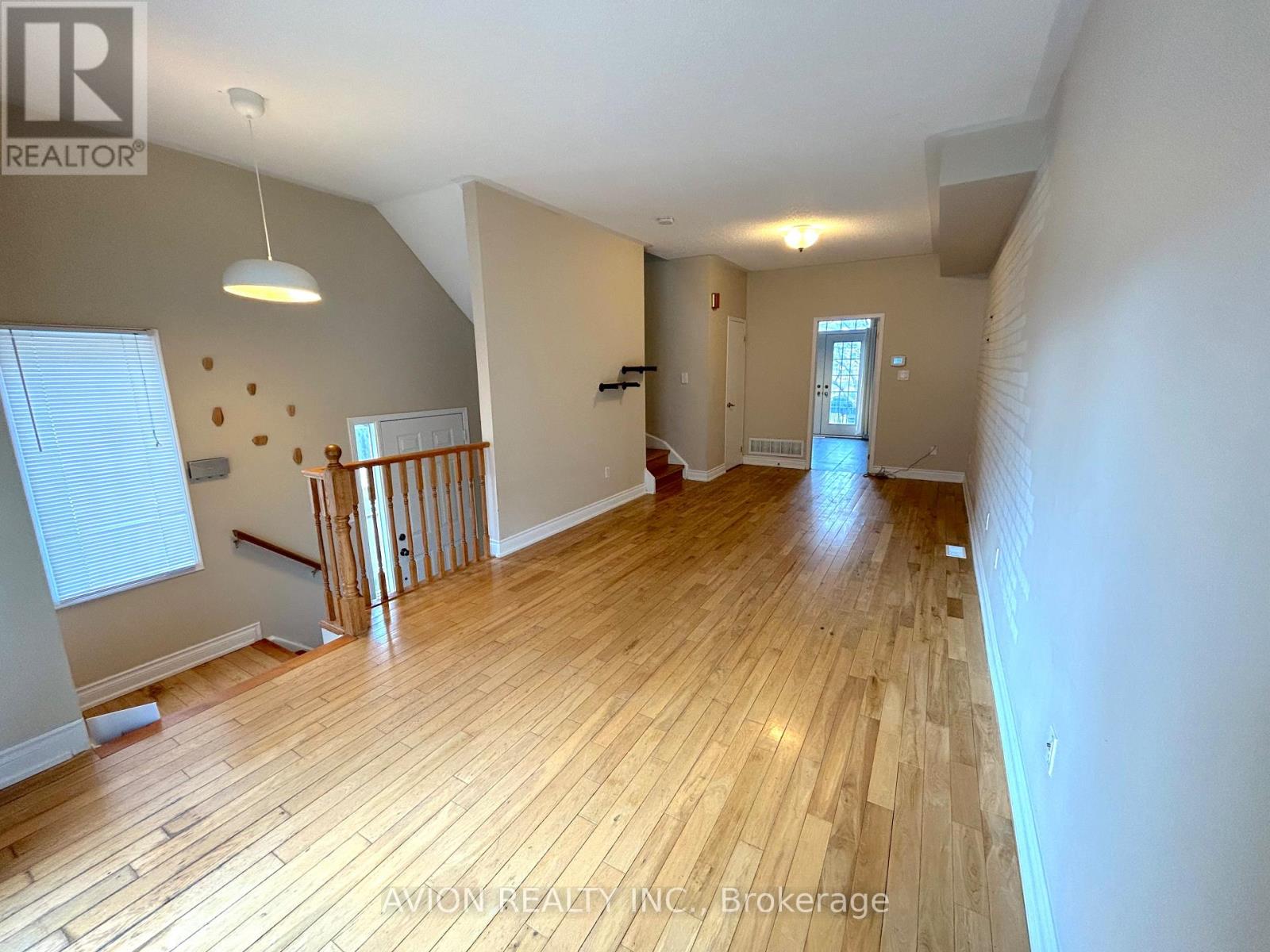 264 - 23 Observatory Lane, Richmond Hill, Ontario  L4C 0M7 - Photo 1 - N12689584