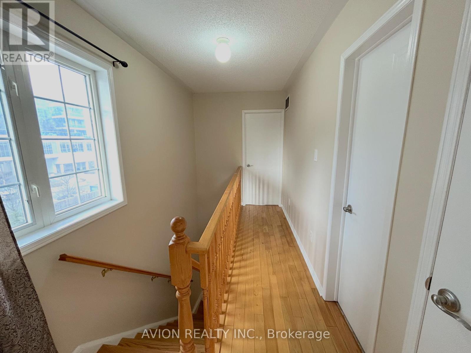 264 - 23 Observatory Lane, Richmond Hill, Ontario  L4C 0M7 - Photo 8 - N12689584